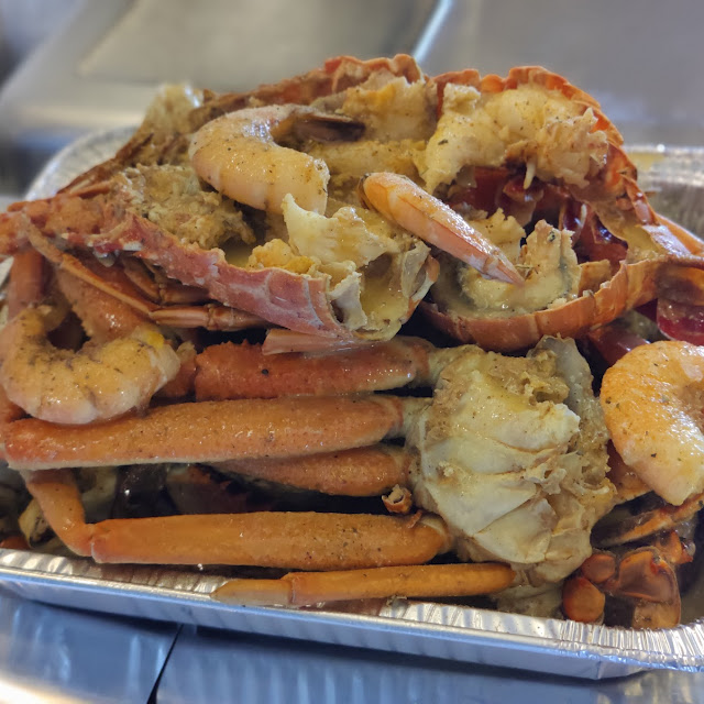 Garlic Seafood Trays