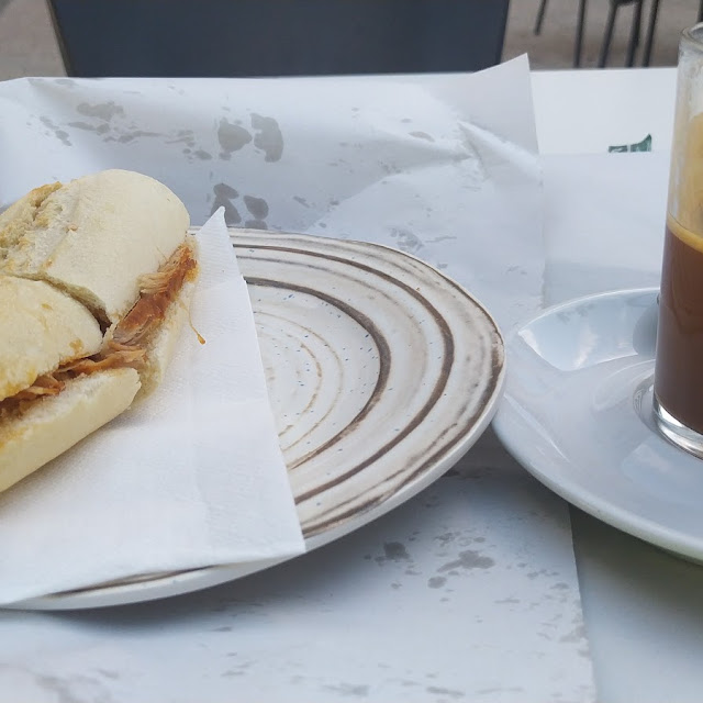 Cortado Doble Y Pitufo Lomo