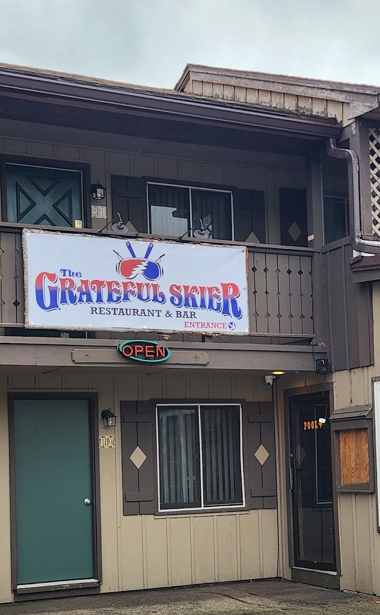 The Grateful Skier Restaurant & Bar