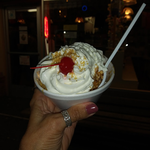 Pumpkin Pie Sundae