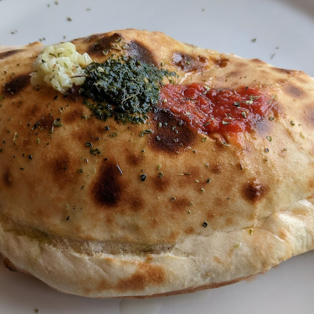 Pizza Calzone