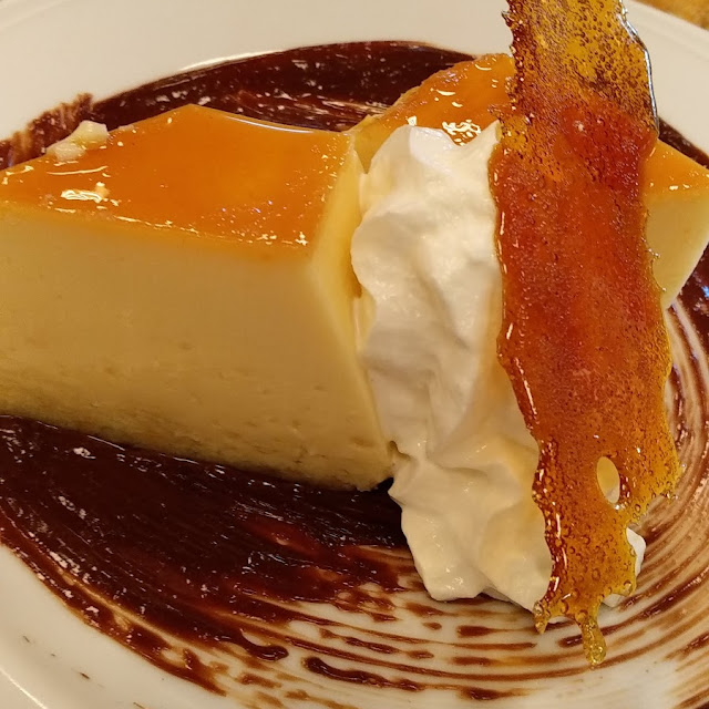 Pan de Calatrava Con Peineta de Caramelo