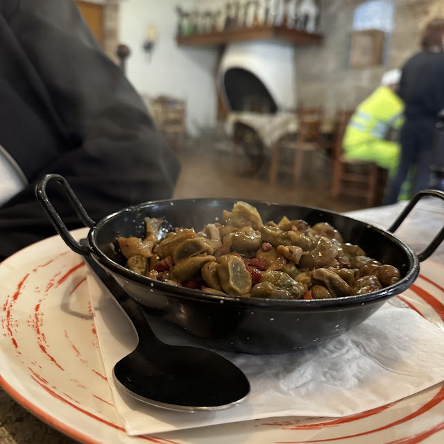 Habas A la Catalana