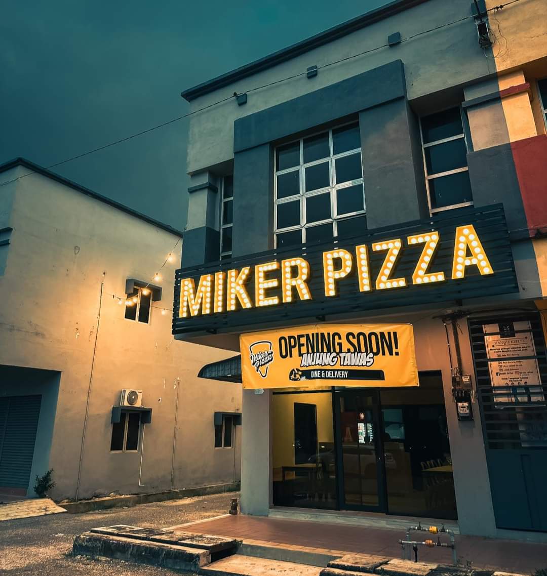 Miker Pizza Anjung Tawas