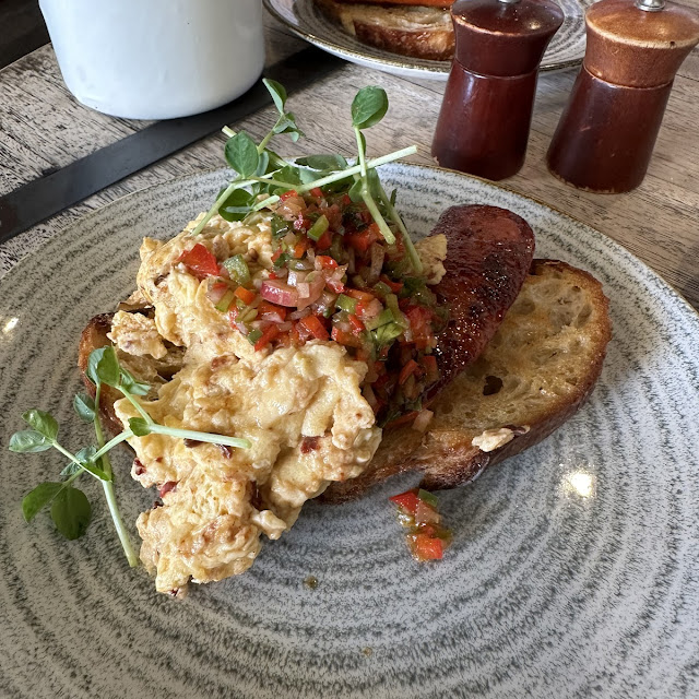 Chilli Scrambled Eggs with Chorizo