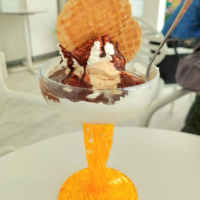 Coppa Gelato Affogato Al Cioccolato