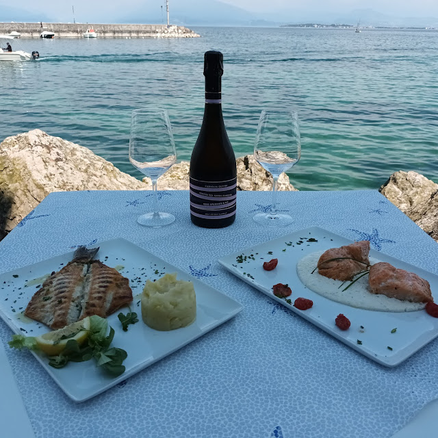 Branzino E Salmone