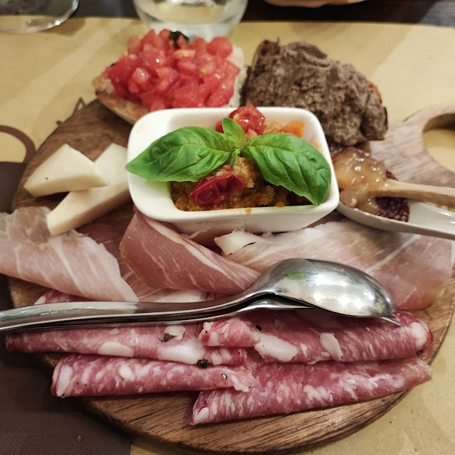Tagliere Di Bazzino