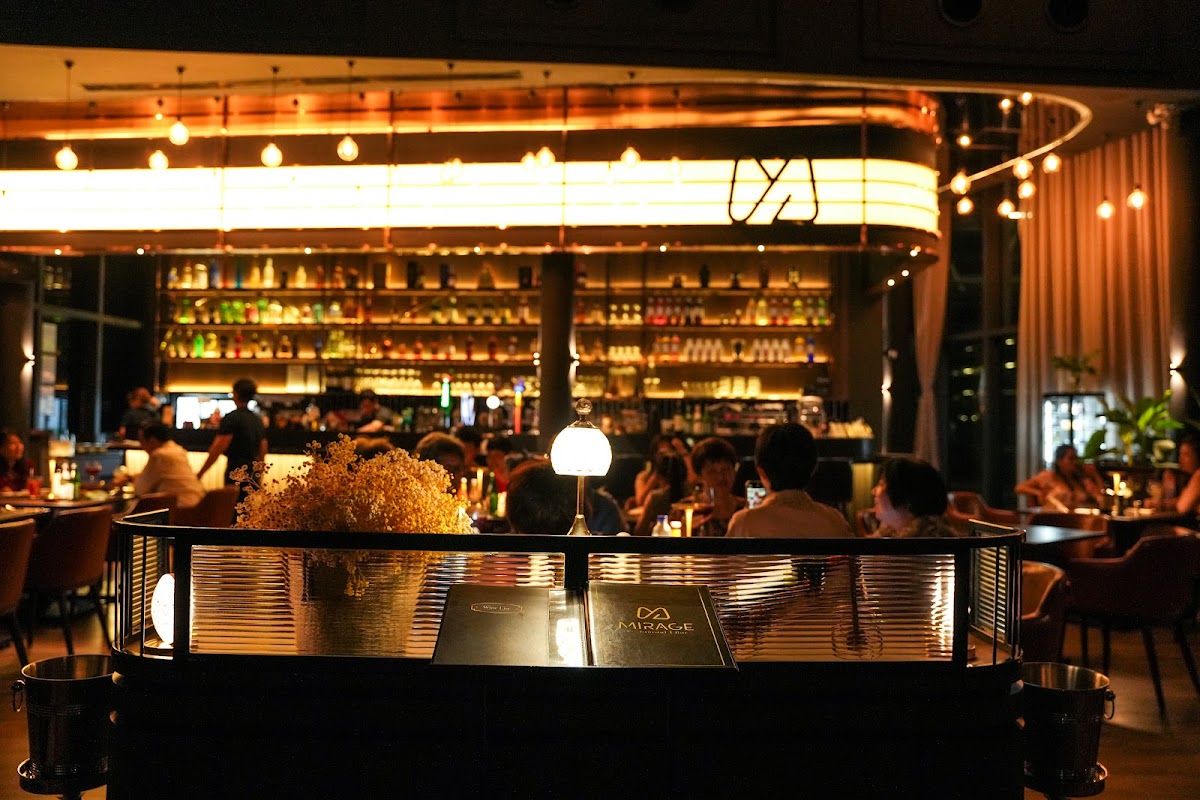 Mirage Restaurant & Bar