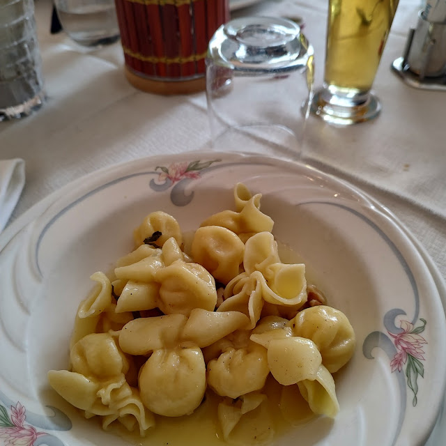 Fagottini Formaggio Pere E Noci