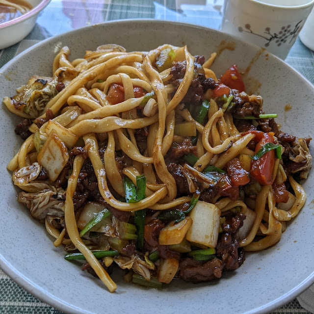 Fried Noodles with Beef