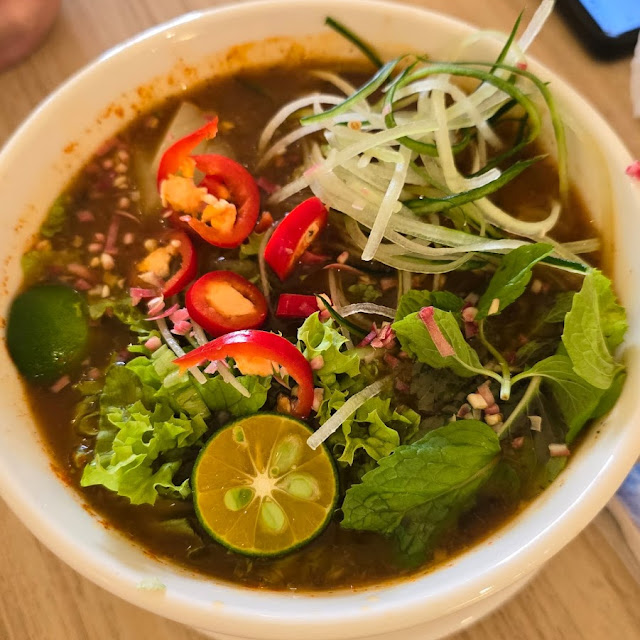 Tomyam Soup Brown Rice Vermicelli