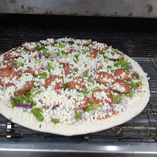 Veggie Delight with Pepperoni