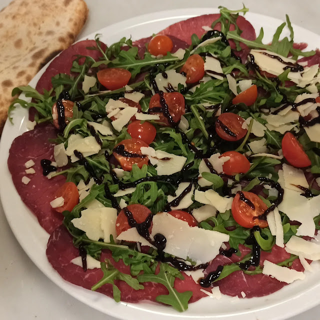 Bresaola Rucola Grana A Scaglie Glass Aceto Balsamico