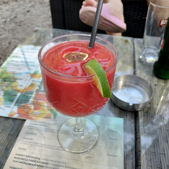 Frozen Fruir Daiquiri Strawverry