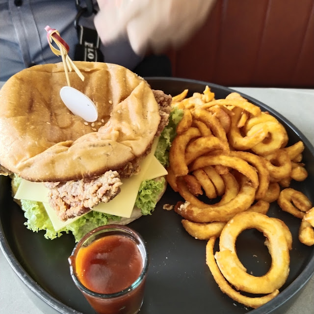Crispy Burger