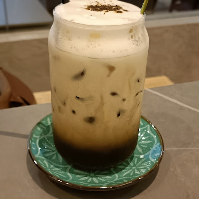 Iced Tiramisu Latte
