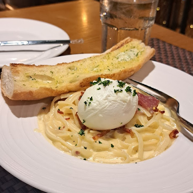 Very Creamy Carbonara