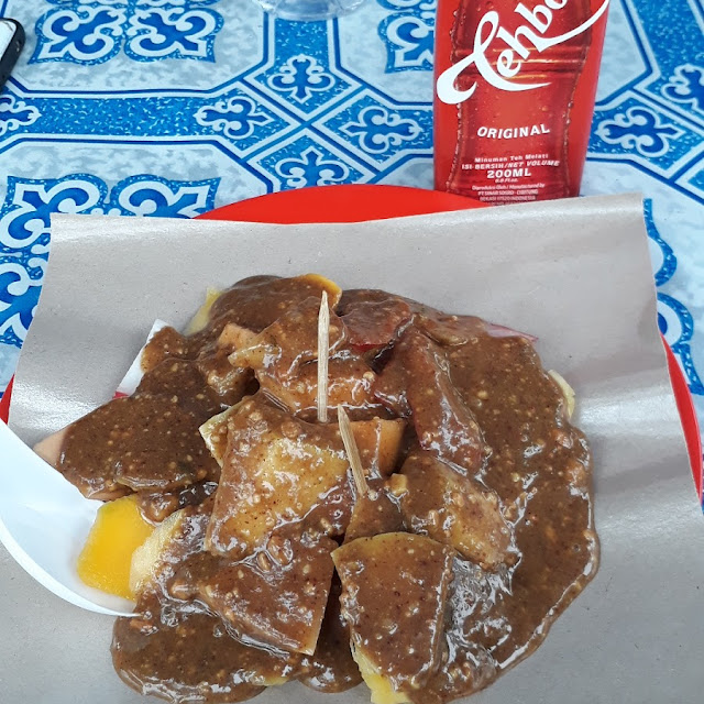 Rujak And Teh Kotak