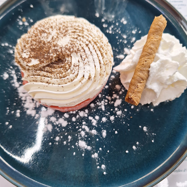 Vacherin Sorbet Fraise