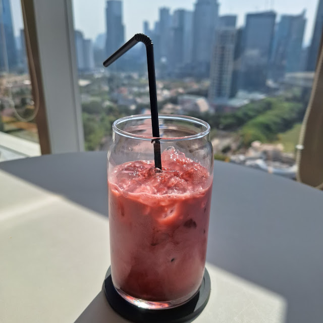 Red Velvet Latte