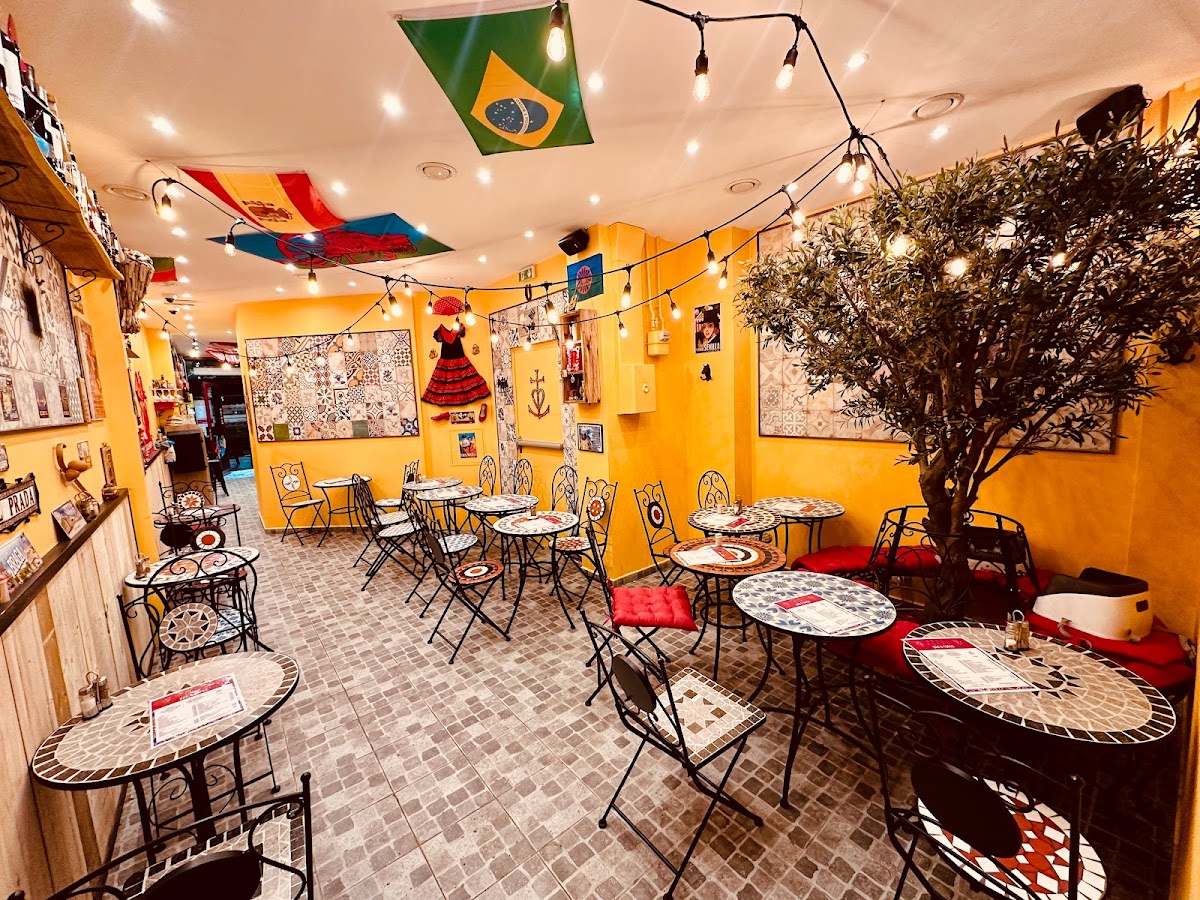 Chez Prada Teixeira portugais , espagnol , tapas