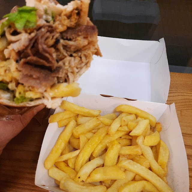 Shawarma Mixta Vita Pui Si Cartofi Pai