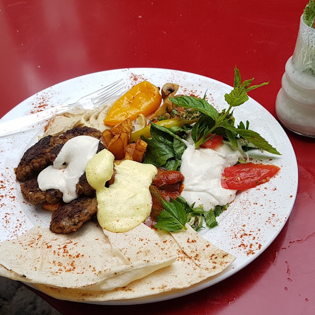 Gemischter Teller Mit Rinderhackfleisch