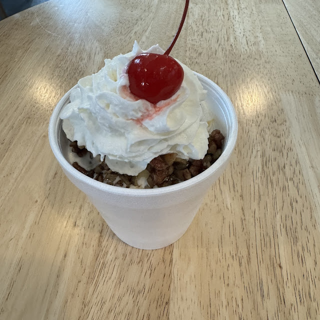 Strawberry Cheesecake Sundae