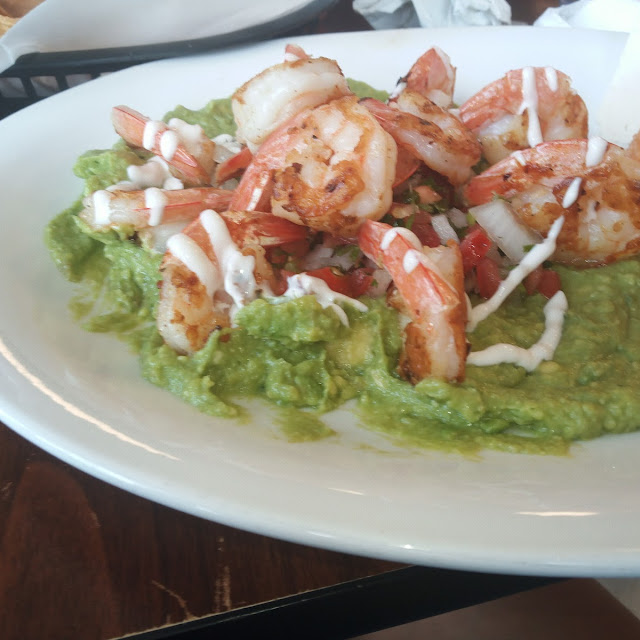 Camarones En Guacamole