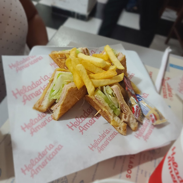 Club Sandwich de Pollo