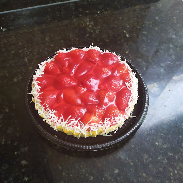 Strawberry Cake