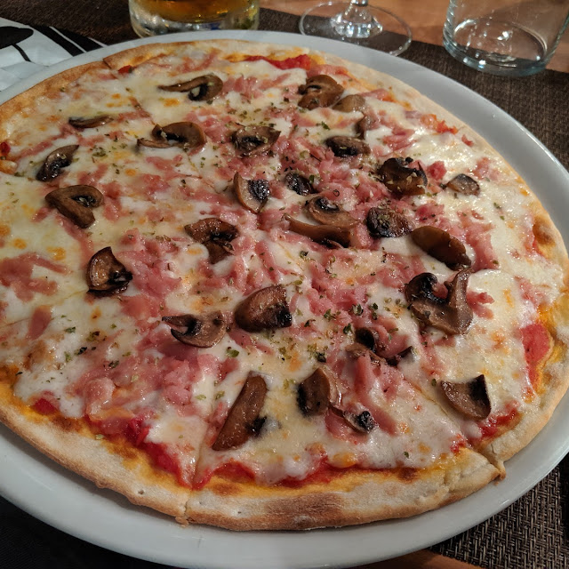 Pizza Romana