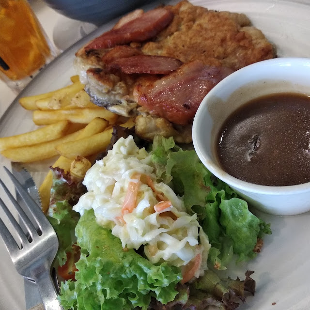Chicken Chop with Duck