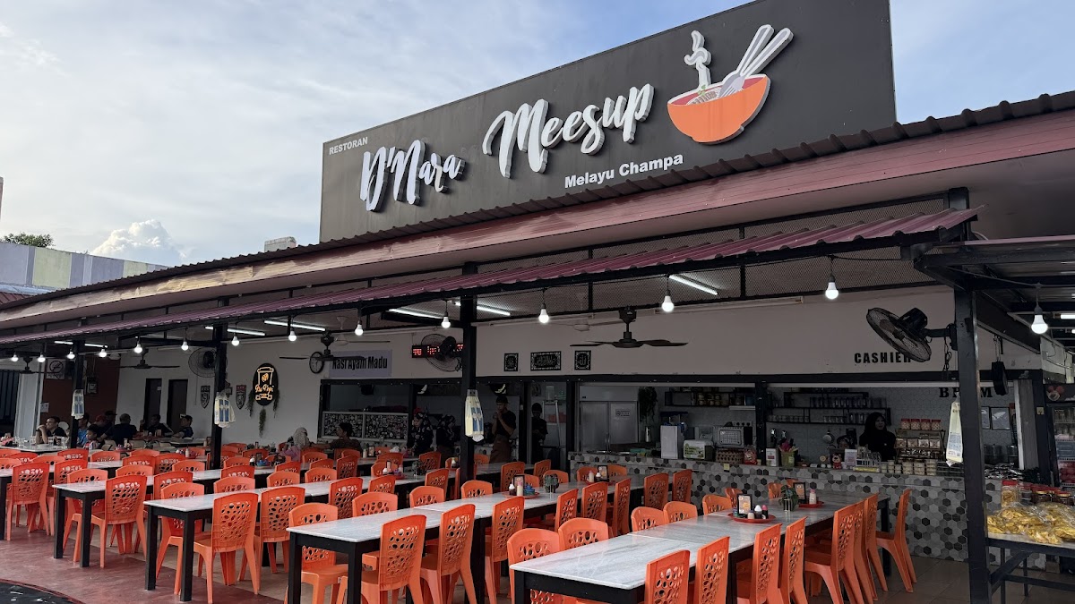 Itu Kopi X D’Nara MeeSup Melayu Champa