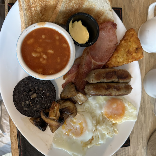 English Breakfast