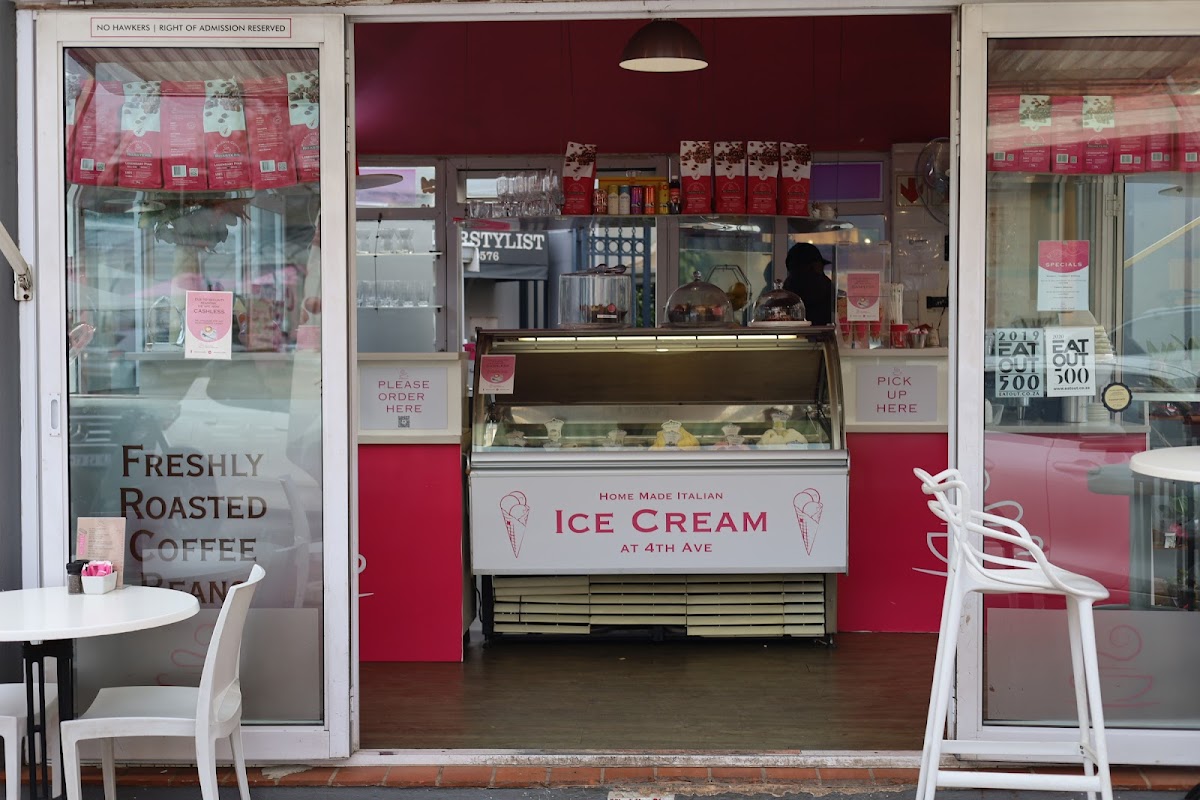 4th Avenue Café - Parkhurst