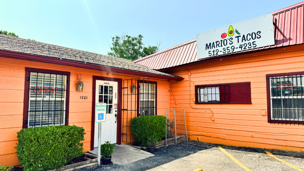 Mario's Tacos Restaurant
