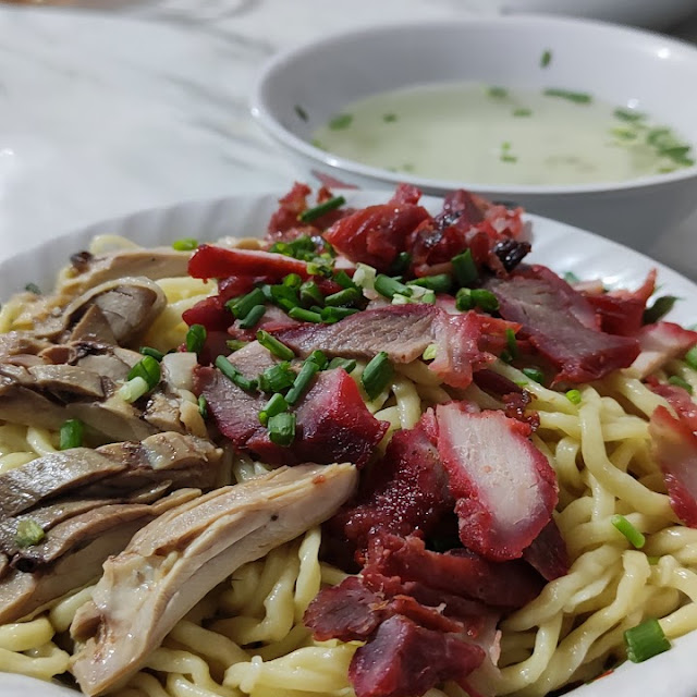 Pangsit Mie Special