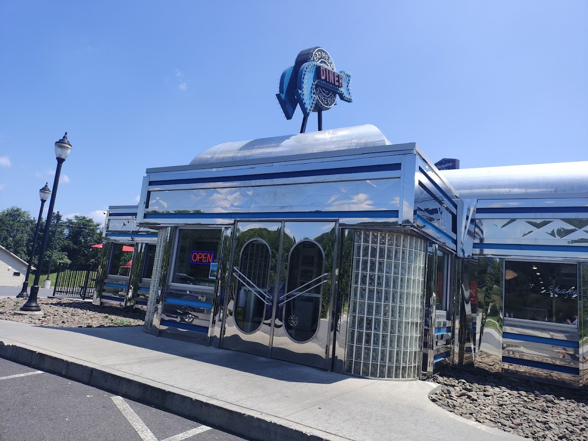 Pine Grove Diner