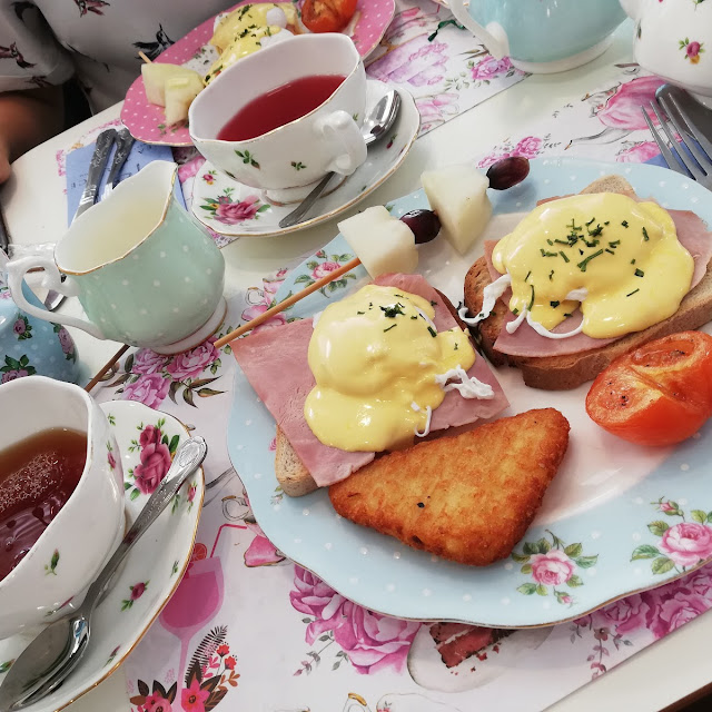 Gluten Free Eggs Benedict