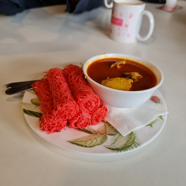 Roti Jala Strawberry