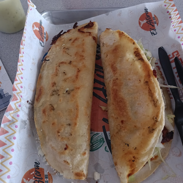 Quesadilla Chicharrón