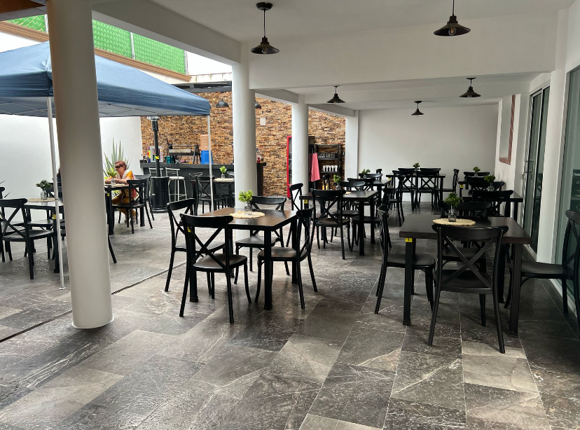 La Cenaduria (Mexican food)