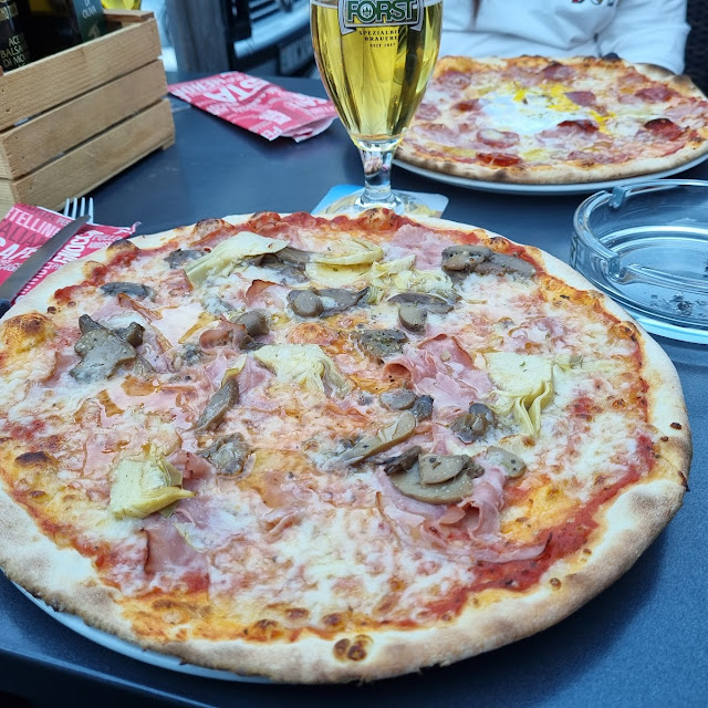 Pizza Prosciutto E Funghi