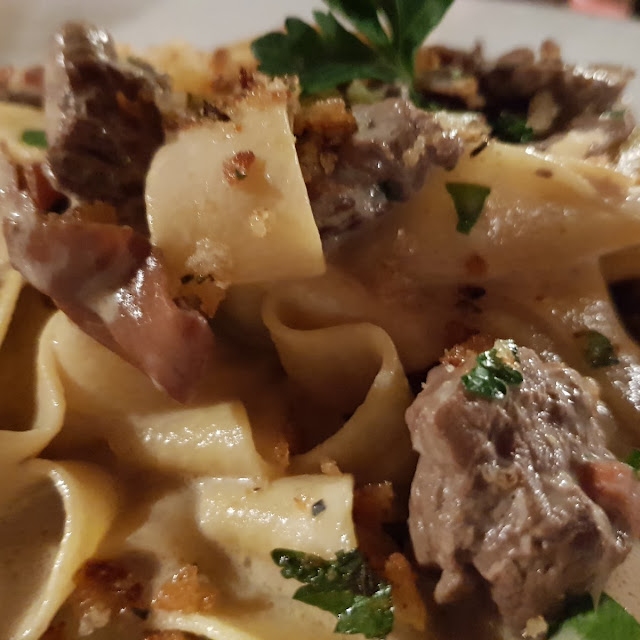 Nudeln Mit Rinderfiletspitzen