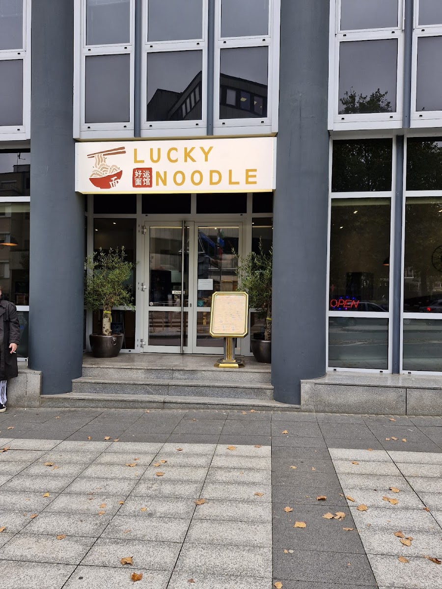Lucky Noodle