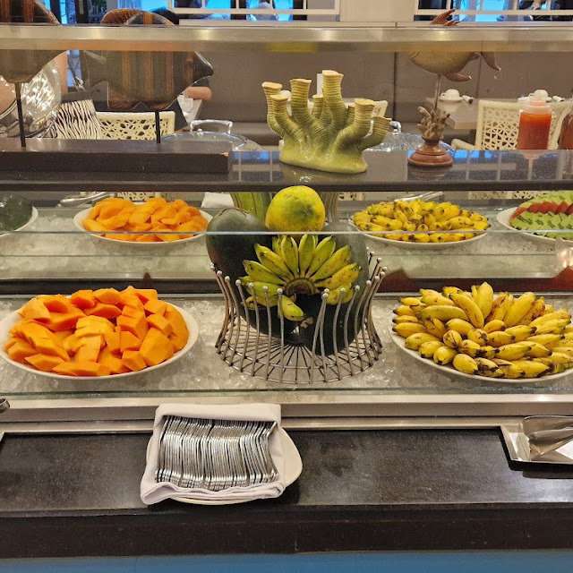 Sliced Fruit Buffet