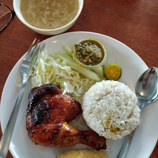 Nasi Ayam Penyet