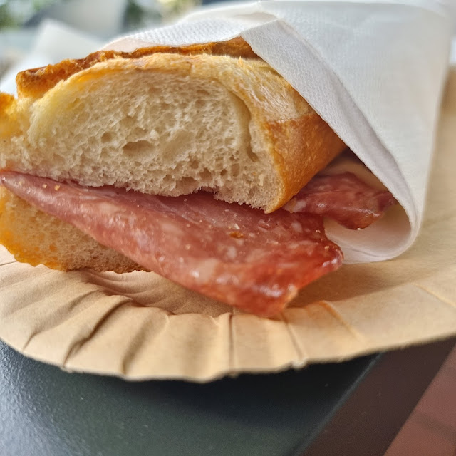 Sendvič Salami
